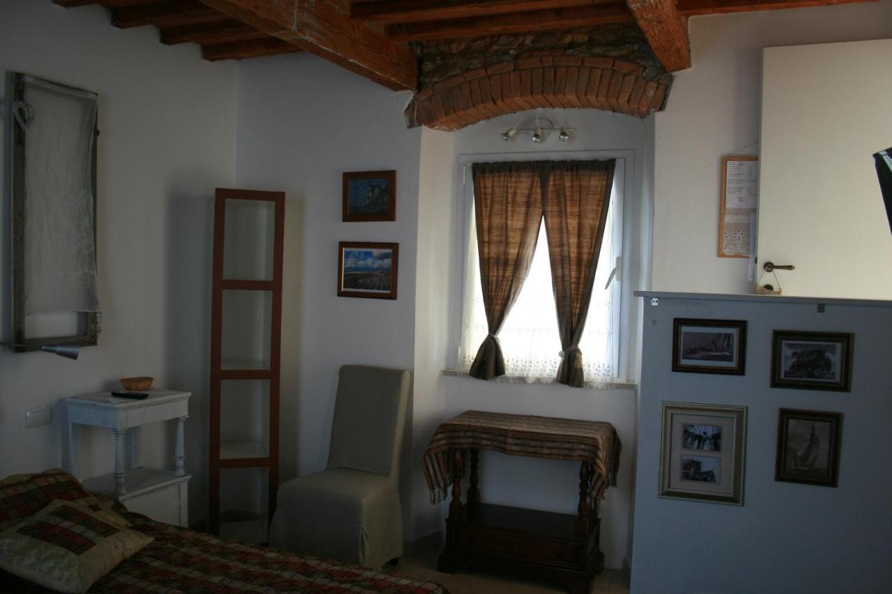 B&B La Casina Di Parrana Collesalvetti Buitenkant foto