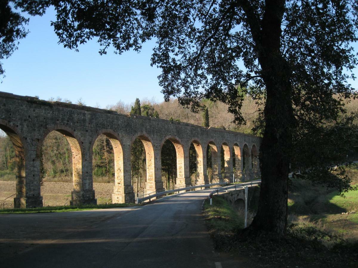 B&B La Casina Di Parrana Collesalvetti Buitenkant foto